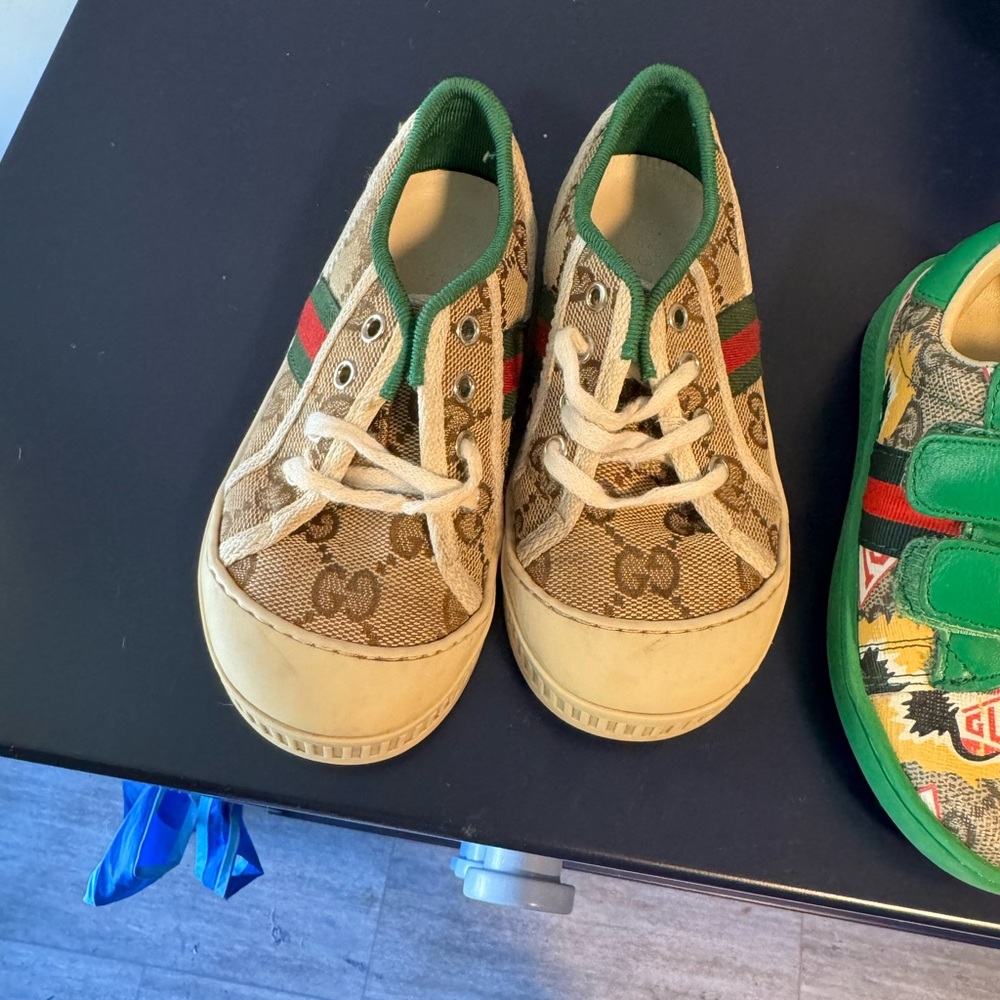 Gucci kids shoes